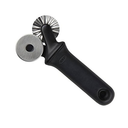 OXO Good Grips Double Pastry and Ravioli Wheel